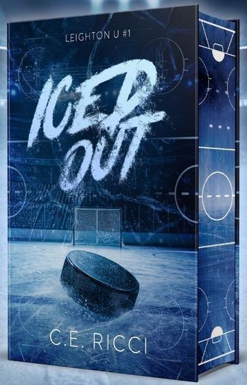 Okładka: Iced Out (Ilustrowane brzegi)