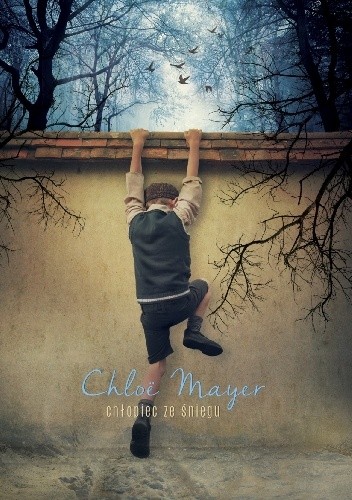 Chłopiec ze śniegu