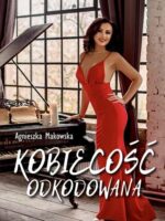 Kobiecość odkodowana